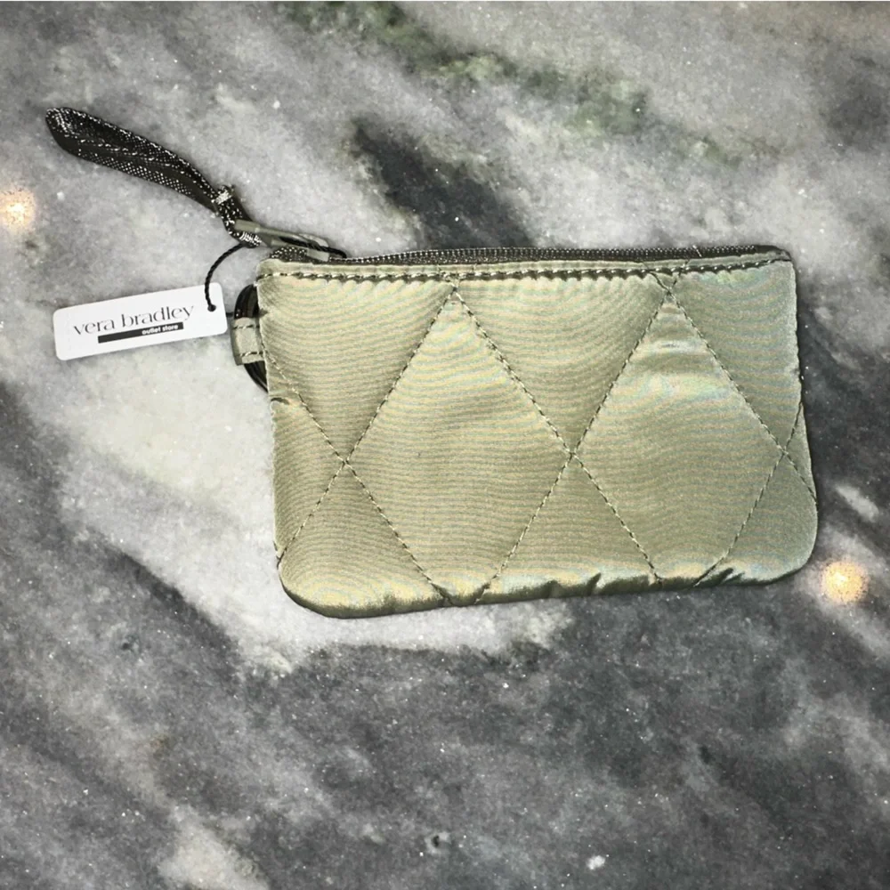 NWT Vera Bradley Olive Green Key Card Holder‎